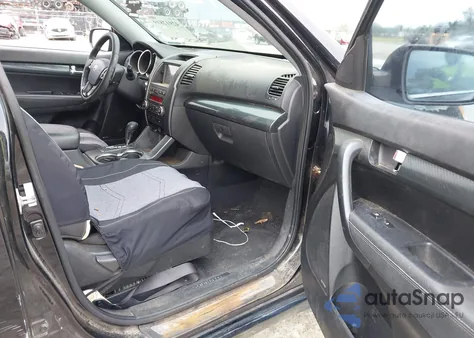 2011 Kia Sorento Sx V6 из США, поврежденный, VIN 5XYKW4A22BG128154